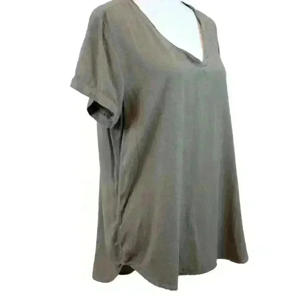 Cloth & Stone Olive Army Green Gray V Neck T-Shirt Size Large - Picture 6 of 6